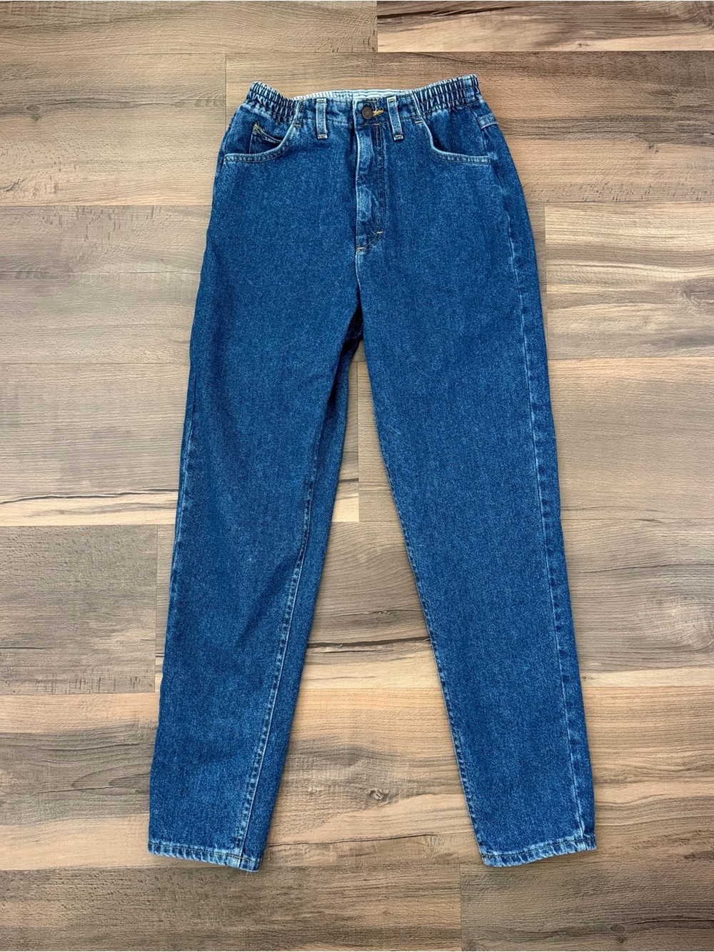 Vintage 90's Lee Tapered Leg Dark Wash Mom Jeans - Made in USA - Size 6